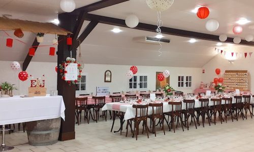 decoration salle rouge et blanc